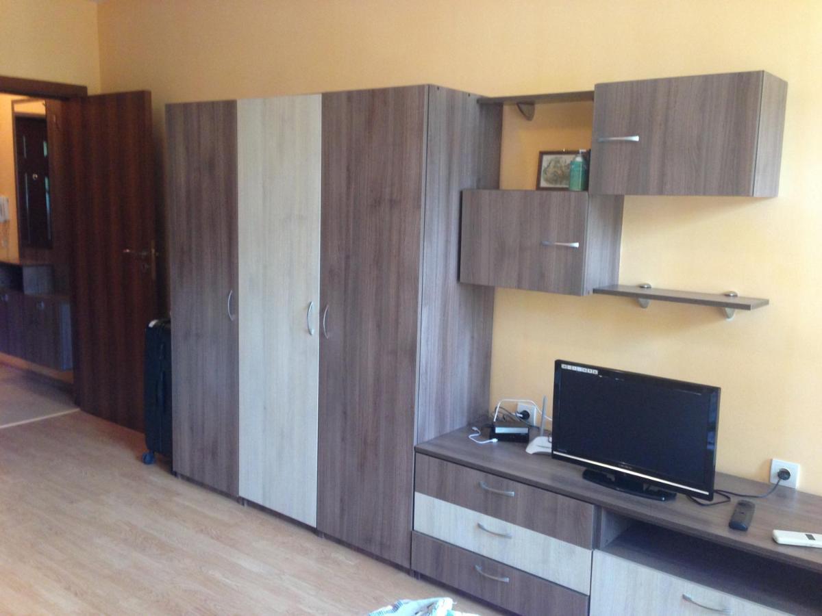 Marina Studio Burgas Exteriör bild